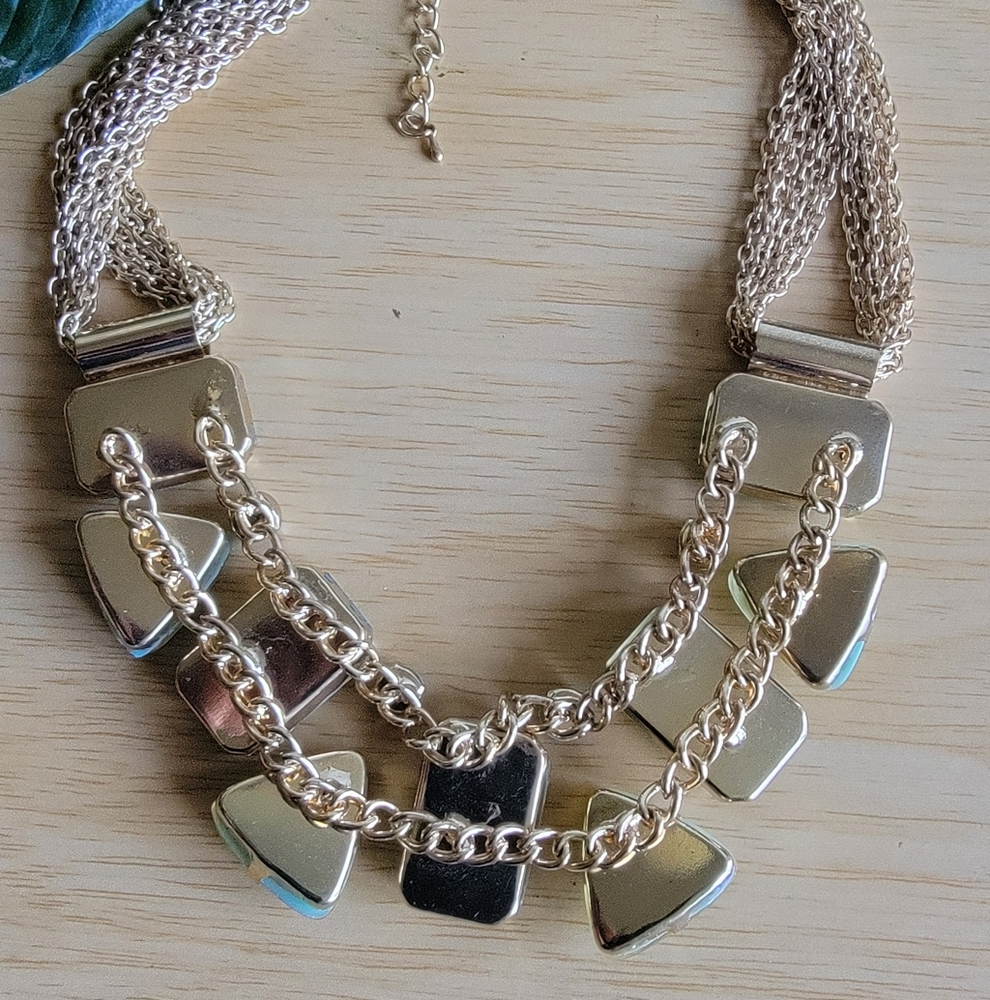 Foiled Iridescent Green & Gold Tone  Statement Necklace. - Picture 3 of 7